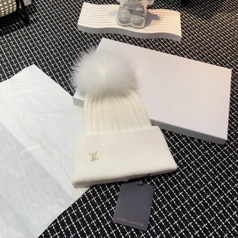 LV Hat 82 (21)
